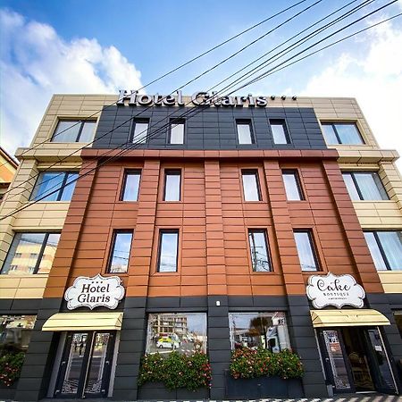 Hotel Glaris Tirgu Frumos Kültér fotó
